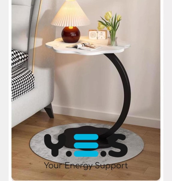 Приставний компактний журнальний столик «Квітка» 64228 для дому