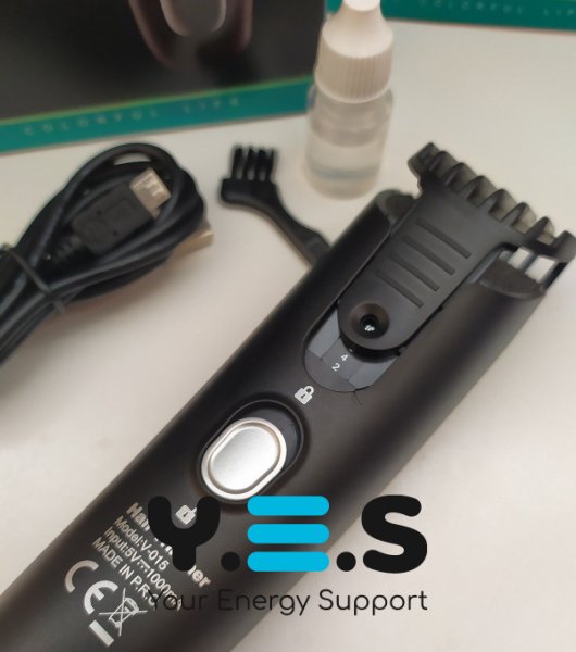 Професійна акумуляторна машинка для стрижки VGR V-015 з USB-зарядкою