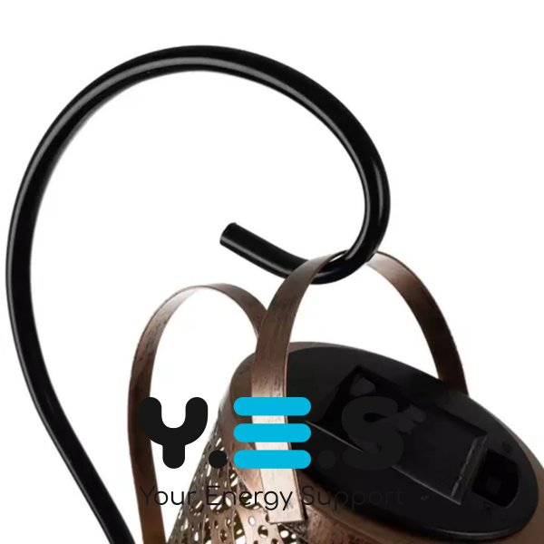 Садовий світильник-лійка на сонячній батареї з багатокольоровим підсвічуванням